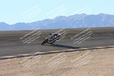 media/Dec-06-2024-CVMA Friday Practice (Fri) [[e1d1c5d4fc]]/4-Group 4 and Trackday/Session 5 (Bowl)/